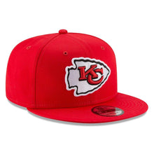 Load image into Gallery viewer, New Era Kansas City Chiefs Red Basic 9FIFTY Adjustable Snapback Hat
