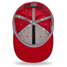 Load image into Gallery viewer, New Era Atlanta Falcons Red/Black 2018 NFL Sideline Home Official 9FIFTY Snapback Adjustable Hat