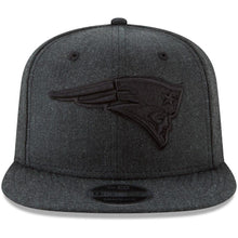 Load image into Gallery viewer, New Era New England Patriots Heathered Black Total Tone Snap 9FIFTY Adjustable Hat