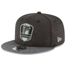 Load image into Gallery viewer, New Era Atlanta Falcons Heather Black/Heather Charcoal 2018 NFL Sideline Road Black 9FIFTY Snapback Adjustable Hat