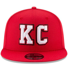 Load image into Gallery viewer, New Era Kansas City Chiefs Red Home Turf 9FIFTY Adjustable Snapback Hat