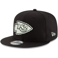 Load image into Gallery viewer, New Era Kansas City Chiefs Black B-Dub 9FIFTY Adjustable Hat