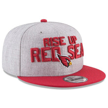 Load image into Gallery viewer, New Era Arizona Cardinals Heather Gray/Cardinal 2018 NFL Draft Official On-Stage 9FIFTY Snapback Adjustable Hat