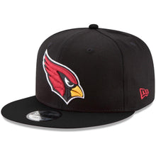Load image into Gallery viewer, New Era Arizona Cardinals Black Basic 9FIFTY Adjustable Snapback Hat