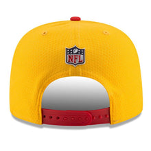 Load image into Gallery viewer, New Era Kansas City Chiefs Gold 2017 Sideline Official 9FIFTY Snapback Hat