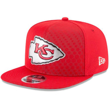 Load image into Gallery viewer, New Era Kansas City Chiefs Red 2017 Color Rush 9FIFTY Snapback Adjustable Hat