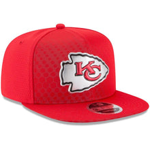 Load image into Gallery viewer, New Era Kansas City Chiefs Red 2017 Color Rush 9FIFTY Snapback Adjustable Hat