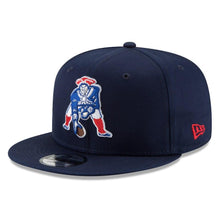 Load image into Gallery viewer, New Era New England Patriots Navy Throwback 9FIFTY Adjustable Snapback Hat