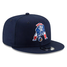 Load image into Gallery viewer, New Era New England Patriots Navy Throwback 9FIFTY Adjustable Snapback Hat