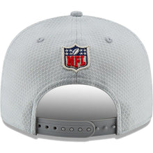 Load image into Gallery viewer, New Era Kansas City Chiefs Gray Crucial Catch 9FIFTY Snapback Adjustable Hat