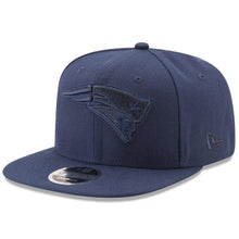 Load image into Gallery viewer, New Era New England Patriots Navy Metallic Mark Original Fit 9FIFTY Snapback Adjustable Hat