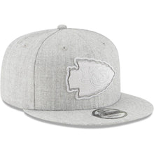 Load image into Gallery viewer, New Era Kansas City Chiefs Gray Twisted Frame 9FIFTY Adjustable Snapback Hat